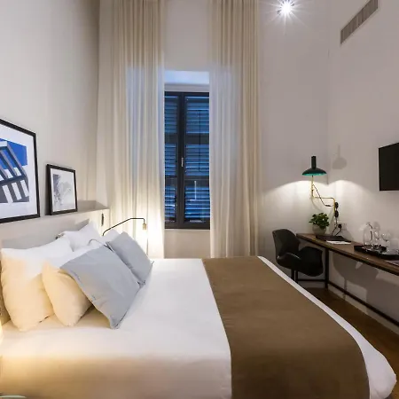 Hotel Merchant 3*